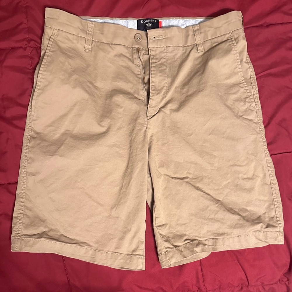 Men's Ultimate Supreme Flex Stretch Khaki Shorts
